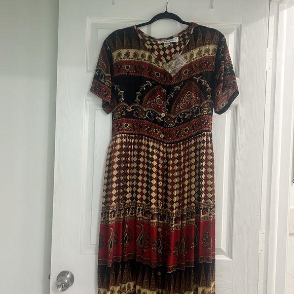 Large Dress 👗 - Picture 13 of 13